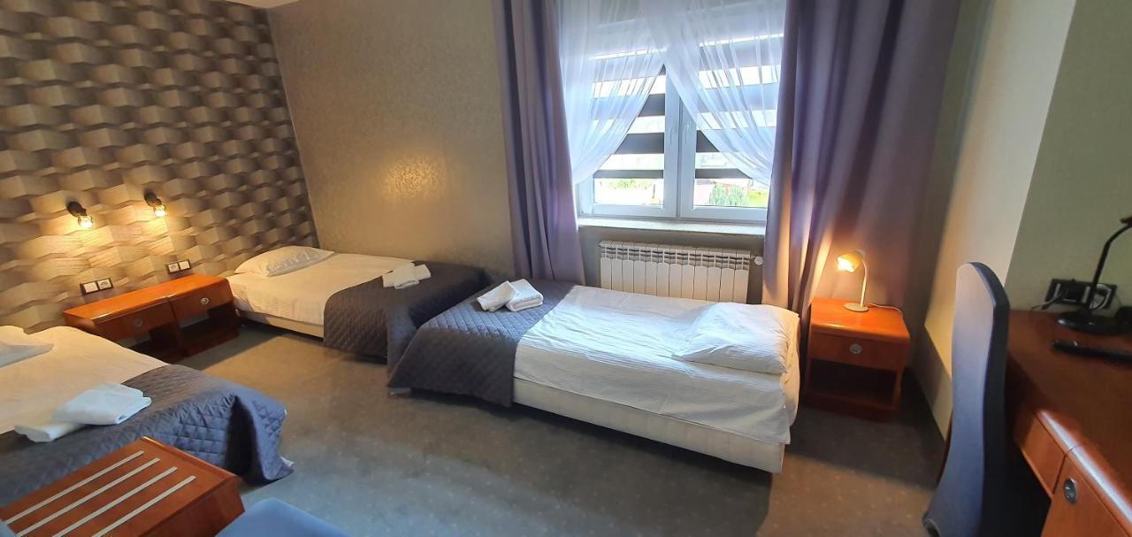 Hotel Bursztynowy Jozefow na Wisla Esterno foto