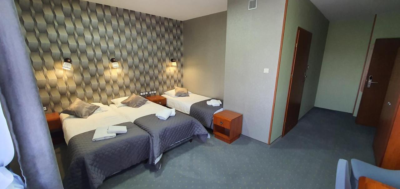 Hotel Bursztynowy Jozefow na Wisla Esterno foto
