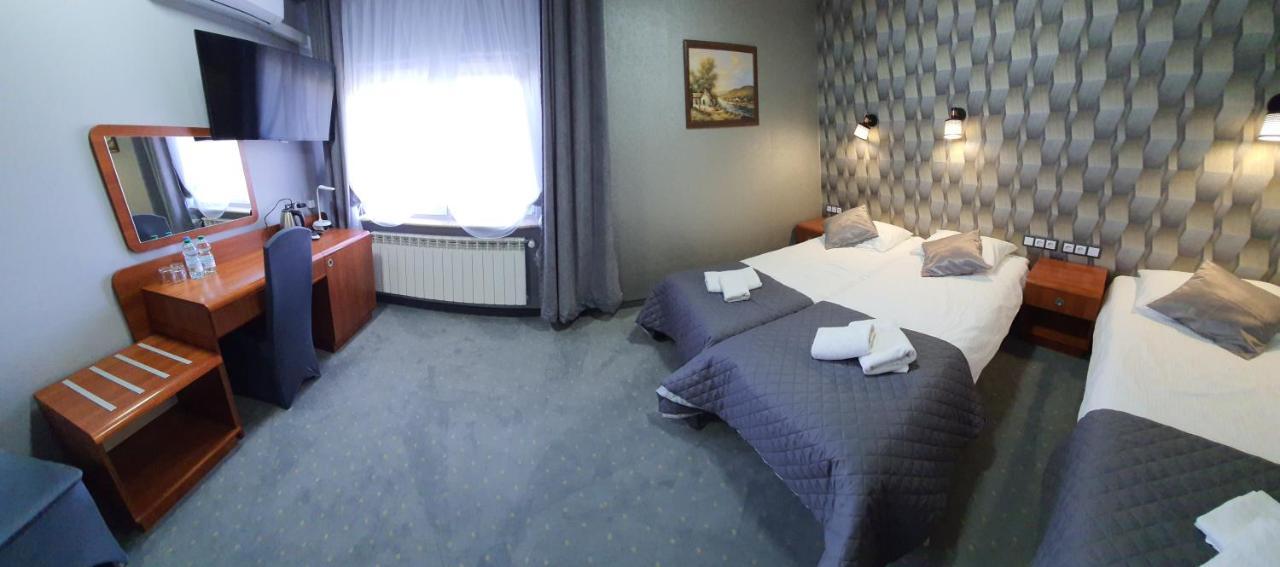 Hotel Bursztynowy Jozefow na Wisla Esterno foto