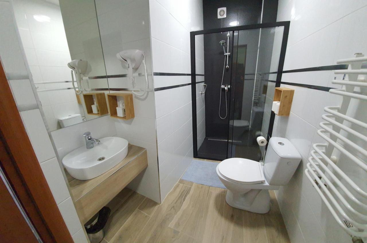 Hotel Bursztynowy Jozefow na Wisla Esterno foto