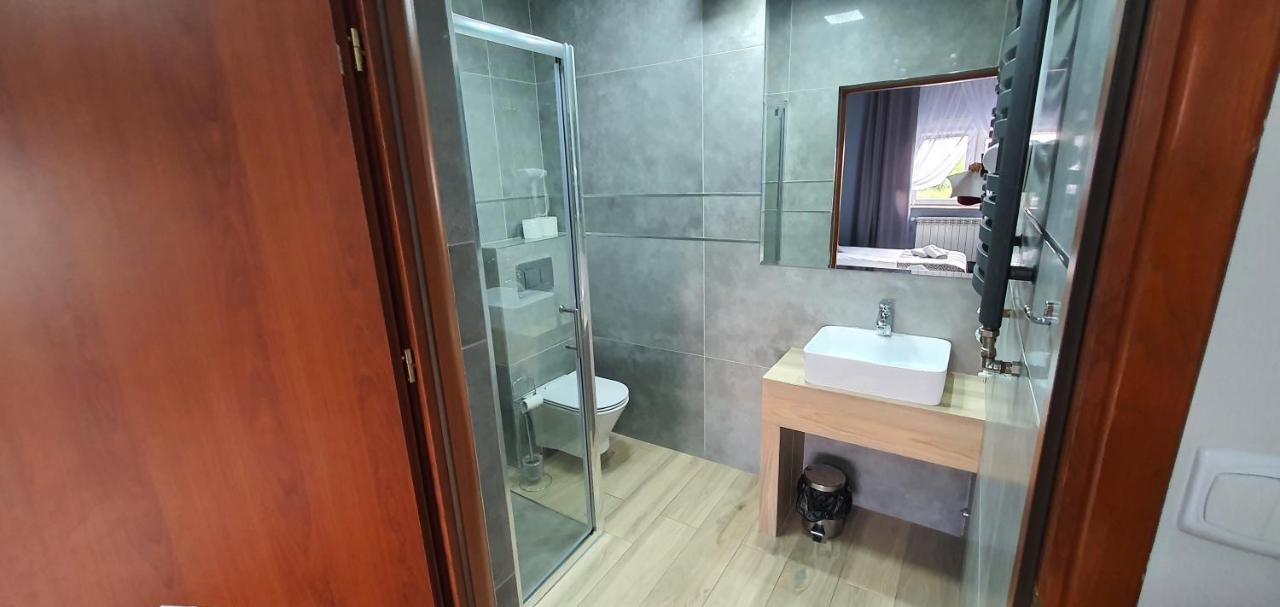 Hotel Bursztynowy Jozefow na Wisla Esterno foto