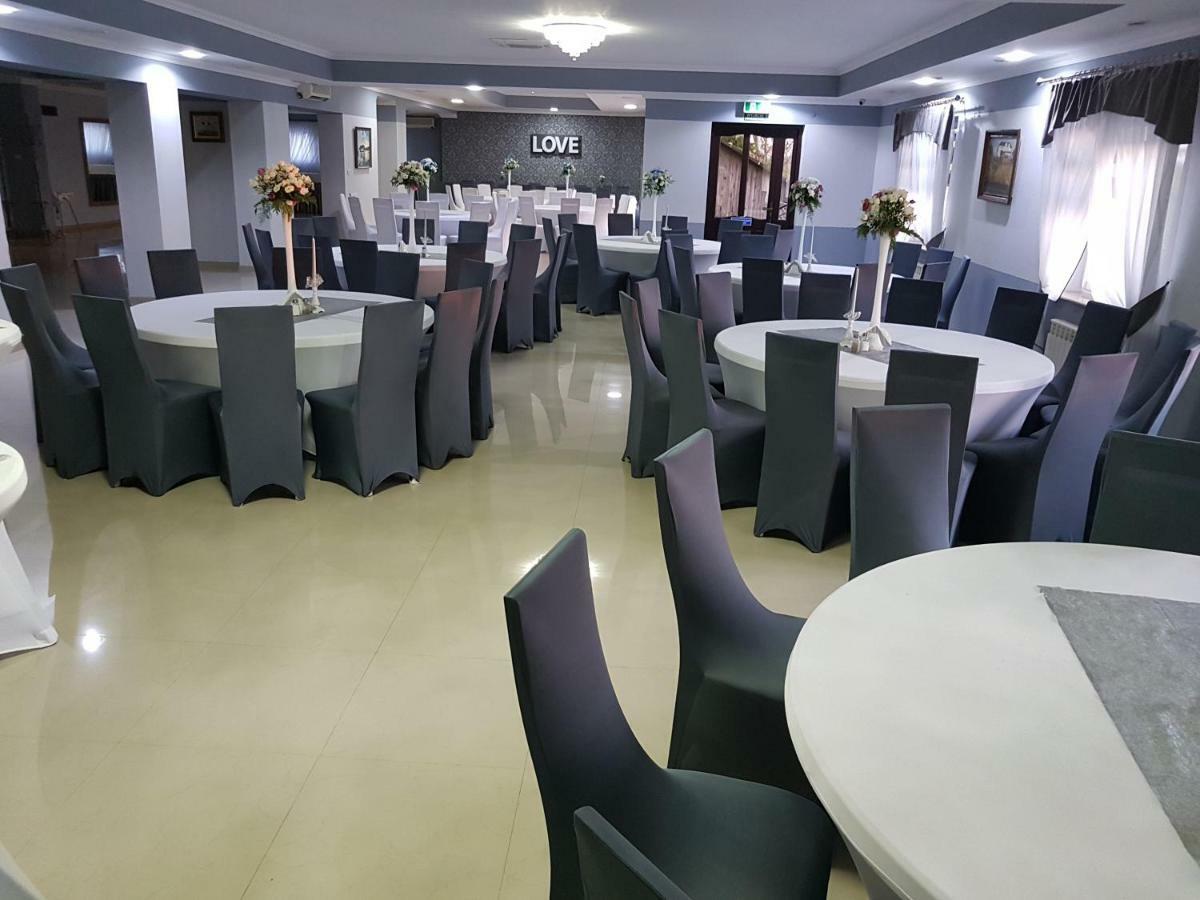 Hotel Bursztynowy Jozefow na Wisla Esterno foto