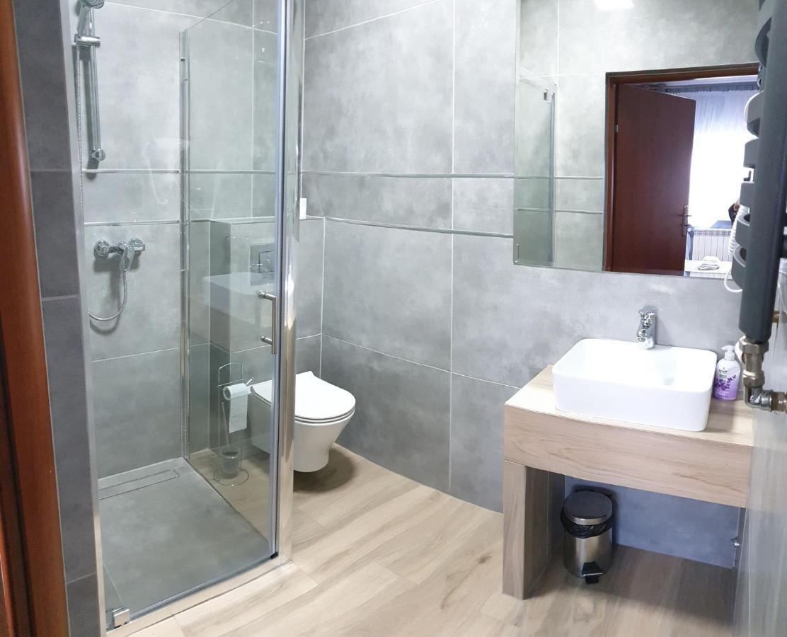 Hotel Bursztynowy Jozefow na Wisla Esterno foto