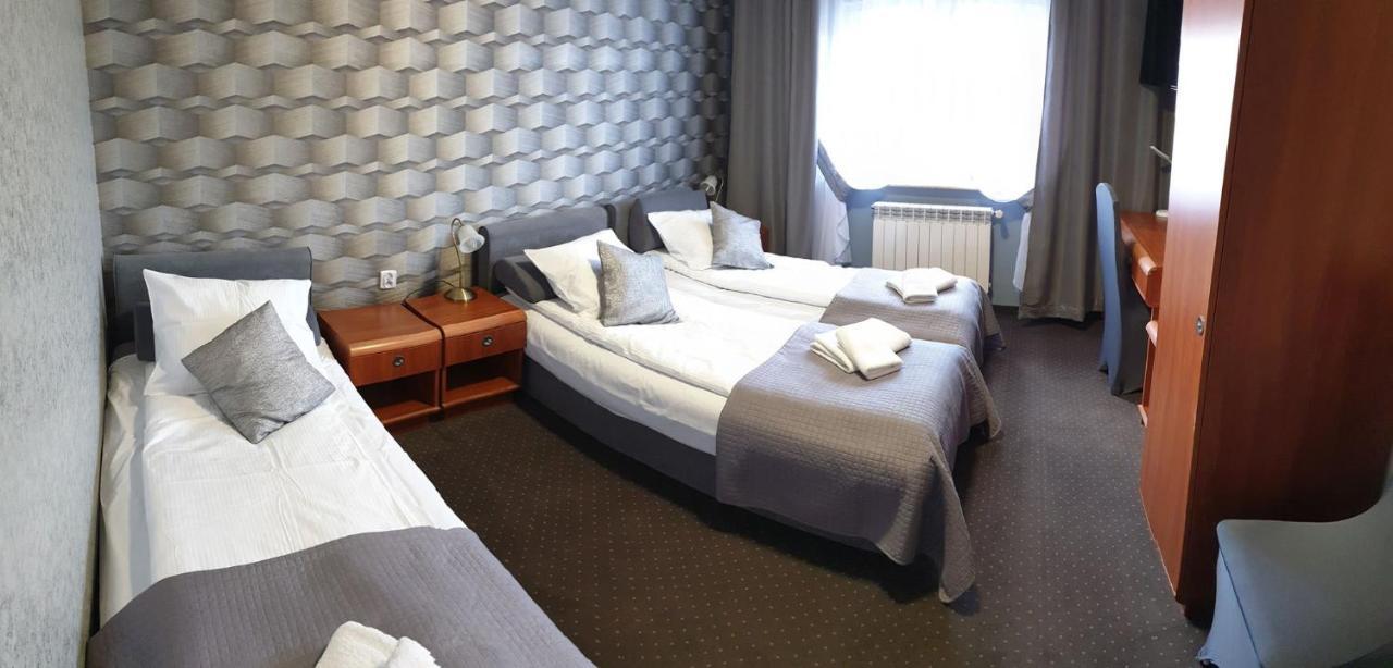 Hotel Bursztynowy Jozefow na Wisla Esterno foto